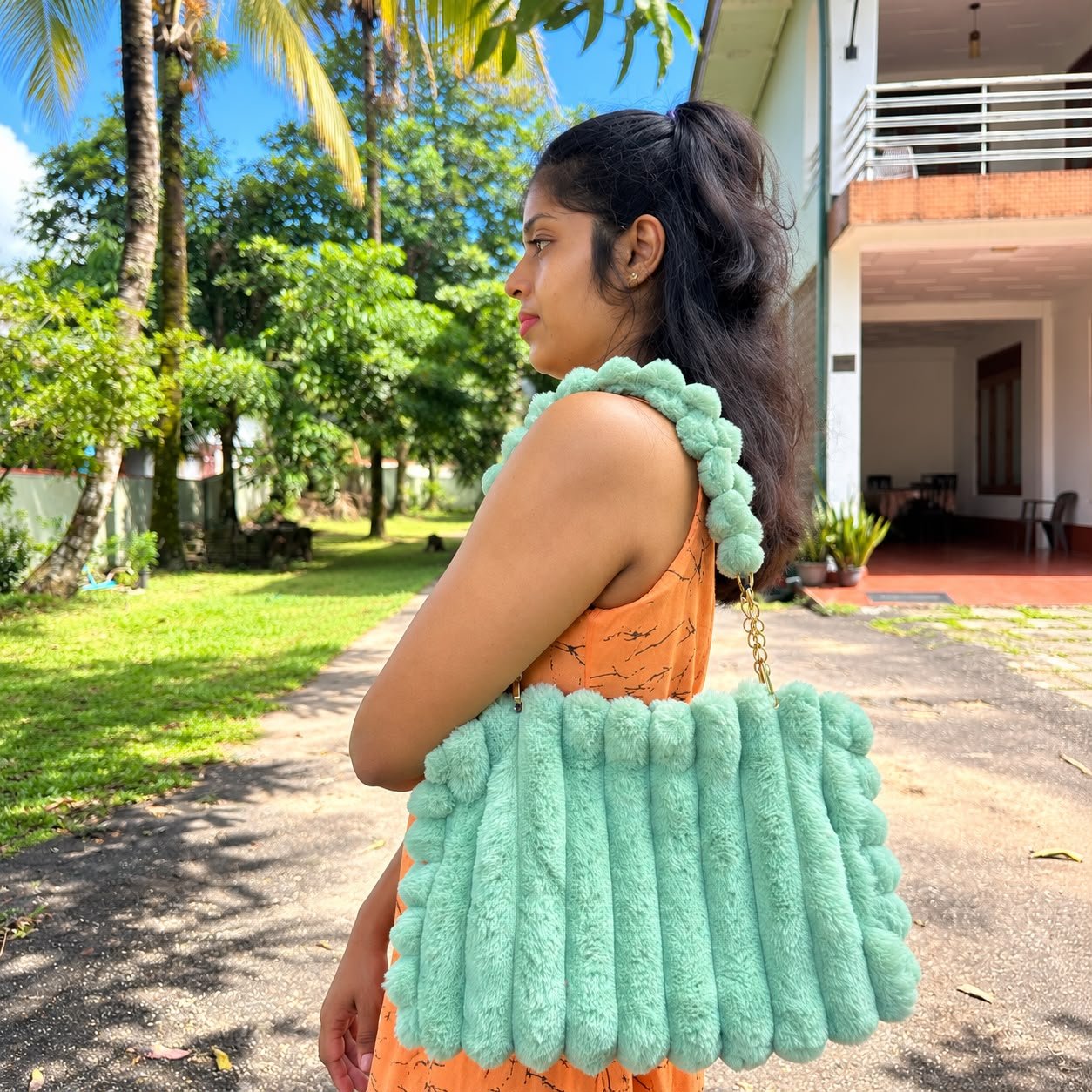 Free Delivery |👜 Premium Plush Handbags – Lily Collection 💖| Sri Lanka 6 Free Delivery |👜 Premium Plush Handbags – Lily Collection 💖| Sri Lanka - Image 6