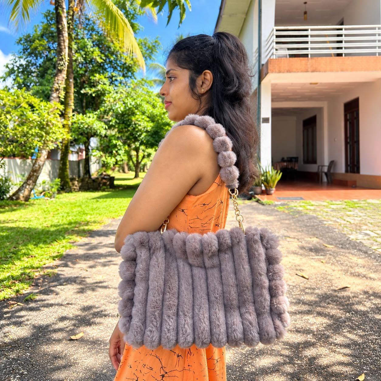Free Delivery |👜 Premium Plush Handbags – Lily Collection 💖| Sri Lanka 3 Free Delivery |👜 Premium Plush Handbags – Lily Collection 💖| Sri Lanka - Image 3